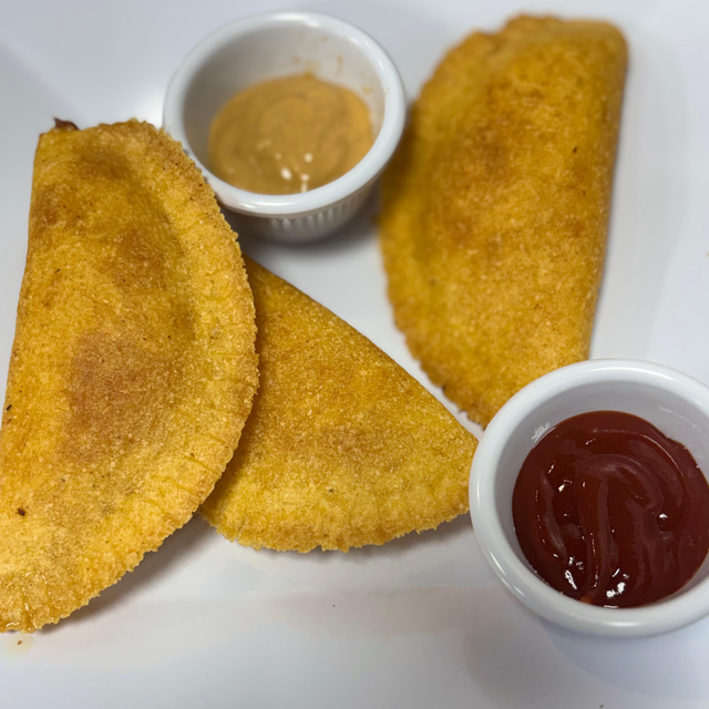 Empanada de Yuca Res.