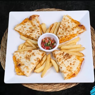 Quesadilla Mixta